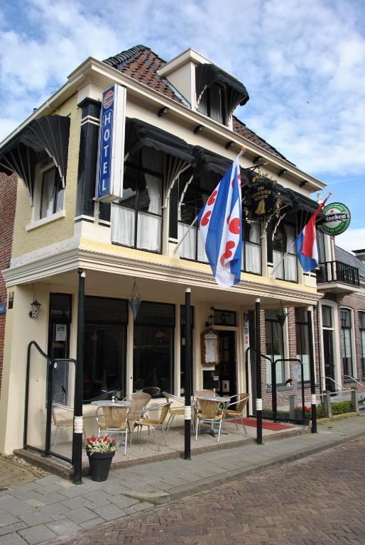 De Gouden Klok Hotel Леуварден Стая снимка